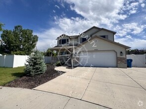 Building Photo - 5921 Genoa Ln