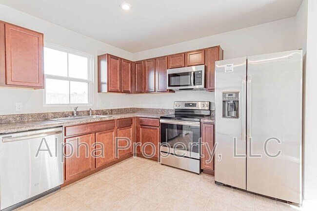 Foto del edificio - 167 Ralston Rd