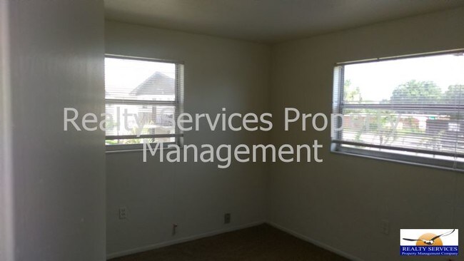 Building Photo - 2406 Morado St