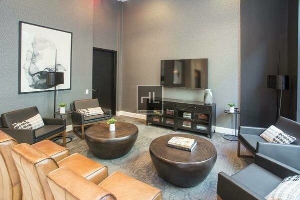 Foto del edificio - 4214 Crescent St