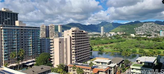 Building Photo - 2410 Cleghorn St