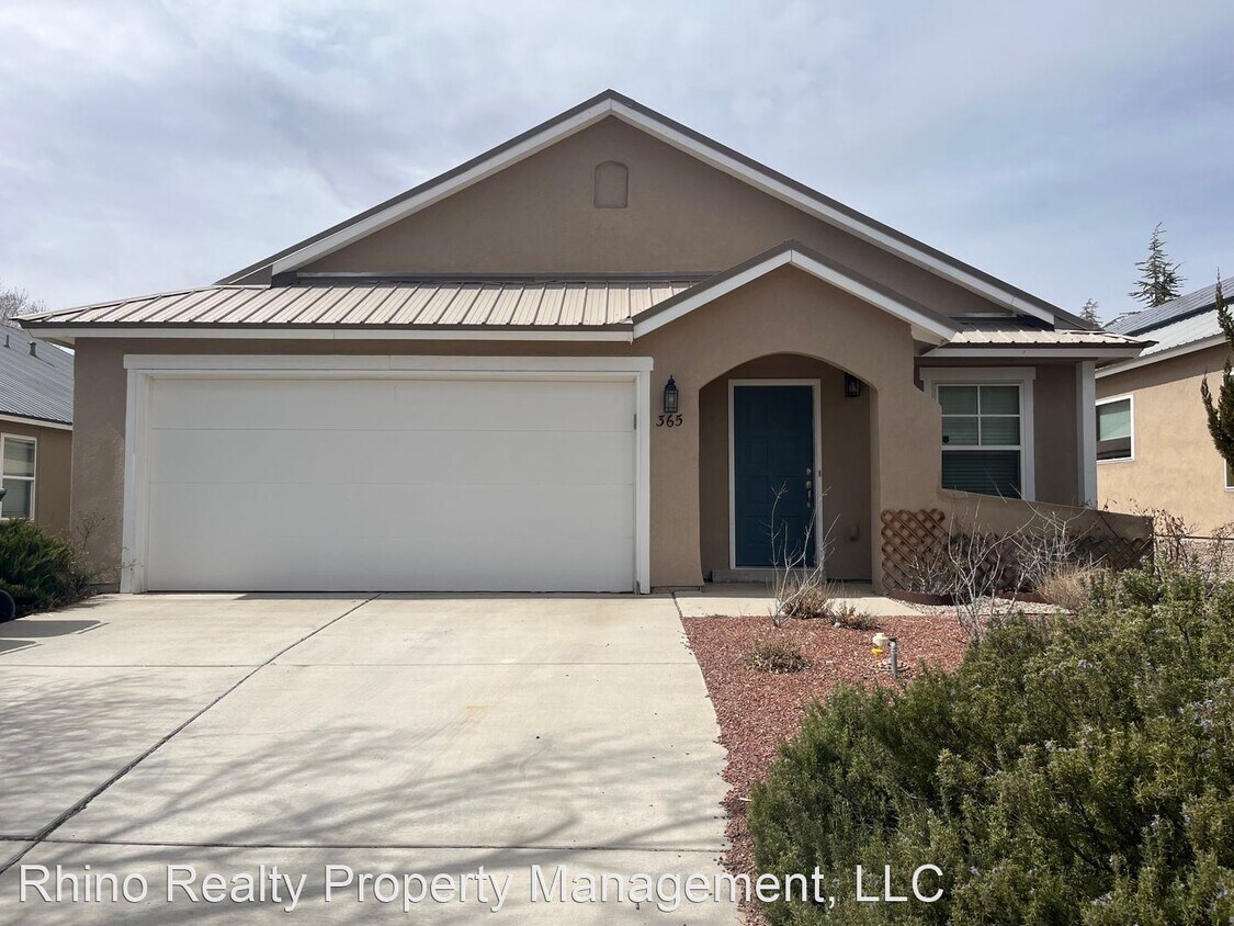 Primary Photo - 3 br, 2 bath House - 365 Minturn Loop NE