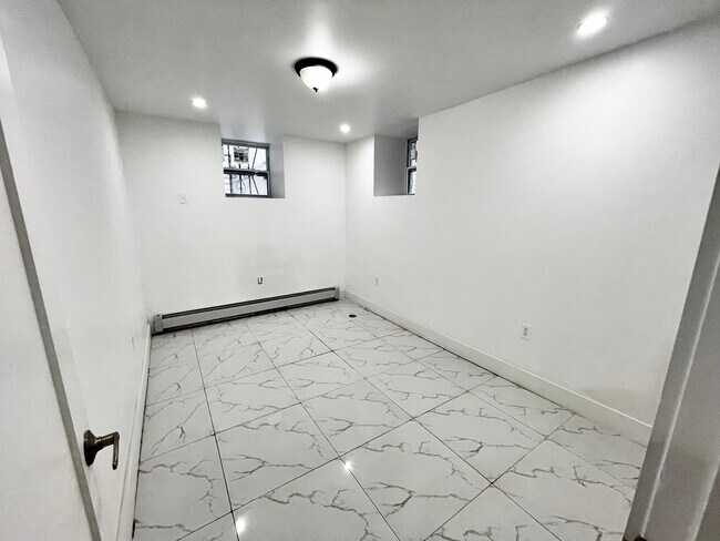 Bedroom - 253 E 93rd St