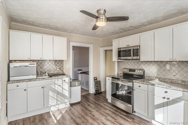 Foto del edificio - 35 Lake Ave