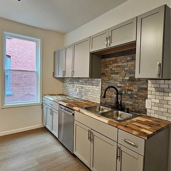 Foto del edificio - 923 Rutger St