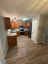 Building Photo - 345 Magnolia Gardens Walk