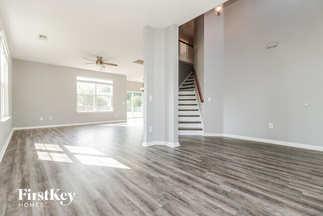 Building Photo - 8014 Hyannis Ct