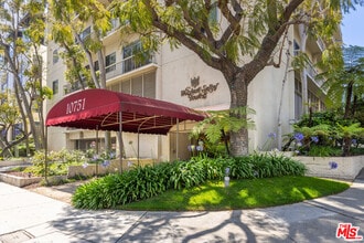 Building Photo - 10751 Wilshire Blvd