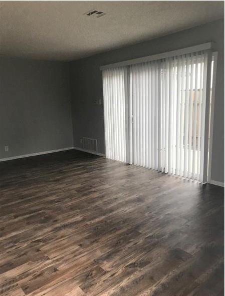 Foto del edificio - 4906 West Gate Blvd