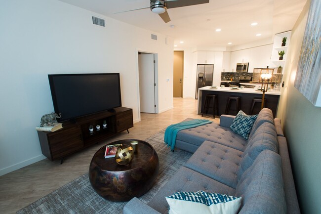 Interior Photo - Urbana Chula Vista Luxury Apartments