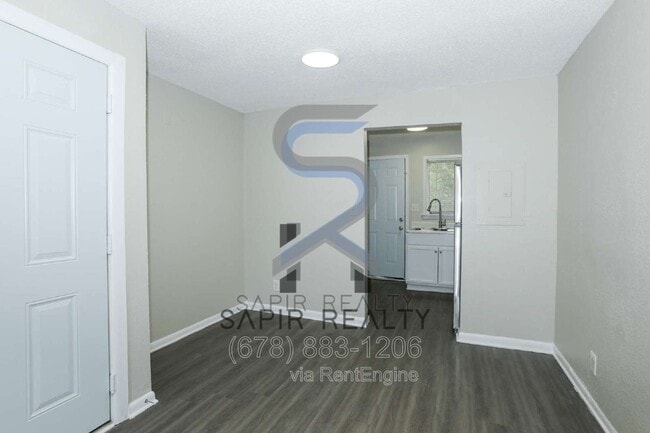 Foto del edificio - 2065 Alison Ct SW