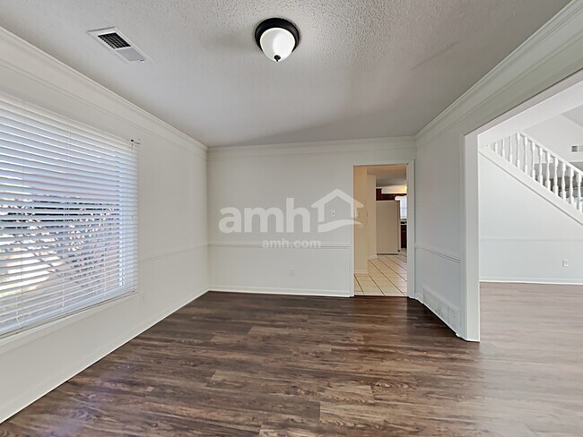 Foto del edificio - 8897 Gooseberry Cv