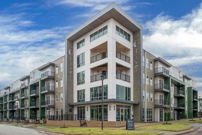 Building Photo - The Oliver