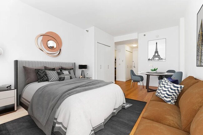 Foto del edificio - 30 W 18th St