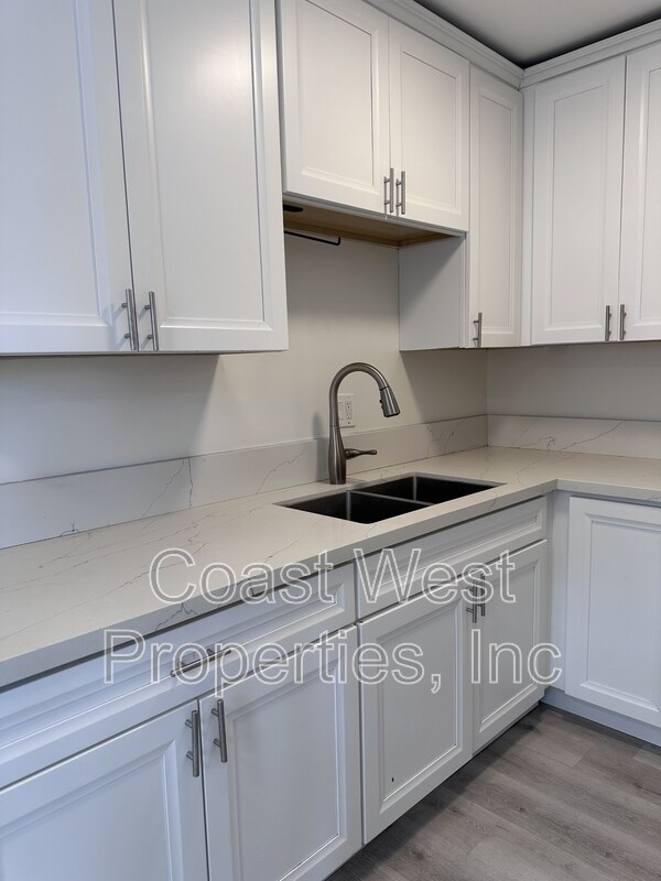 Foto del edificio - 1618 Reed Ave
