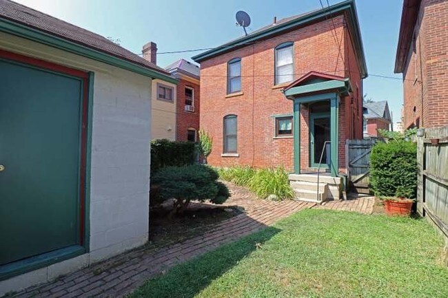 Foto del edificio - 922 Mt Pleasant Ave
