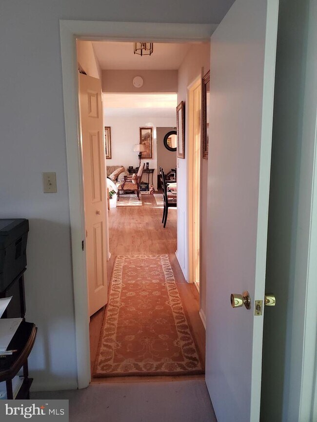 Foto del edificio - 3356 Woodburn Rd