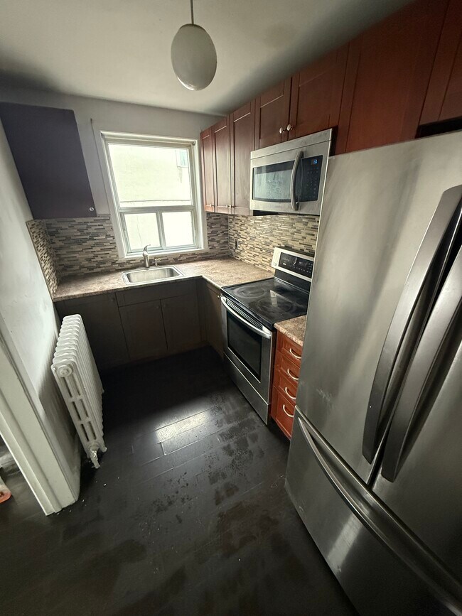 Photo du bâtiment - 35 Lester Av