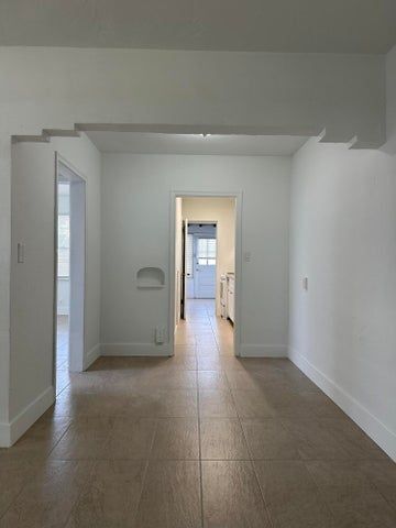 Foto del edificio - 1018 NE 3rd St
