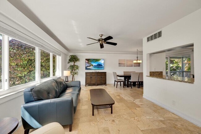 Foto del edificio - 1771 NE 35th St