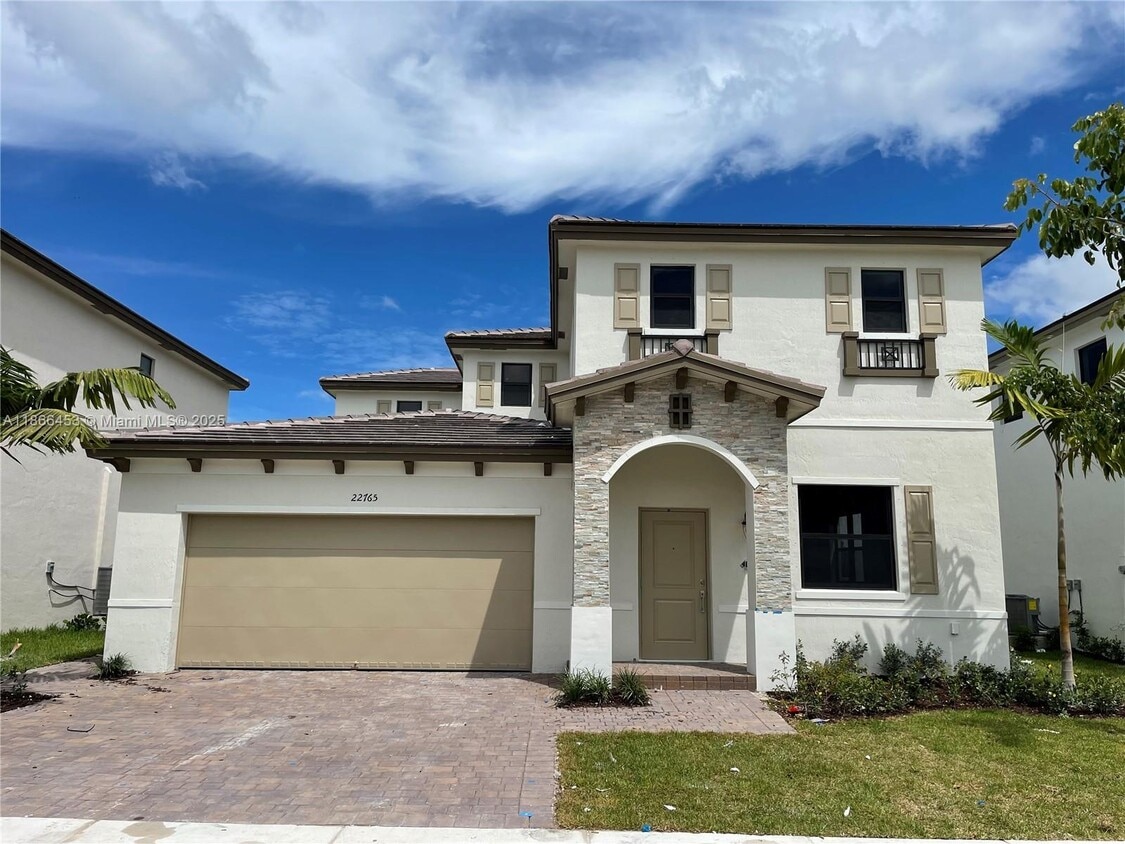 Foto principal - 22765 SW 131st Pl