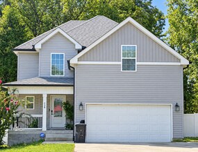 Building Photo - 238 Zachry Dr