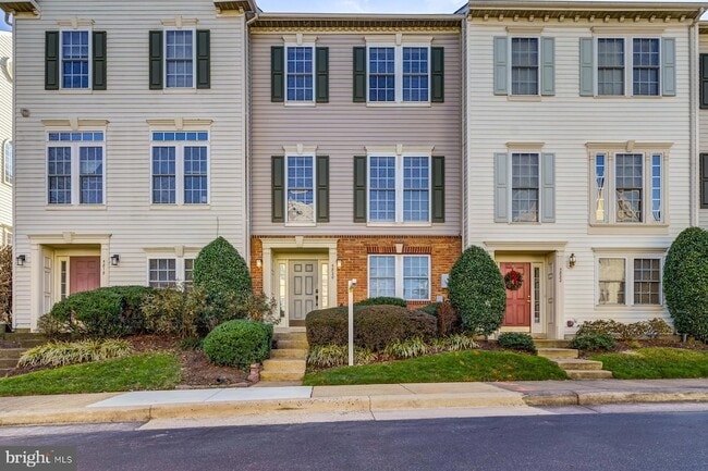 Photo - 5820 Pearson Lane Unit Townhome