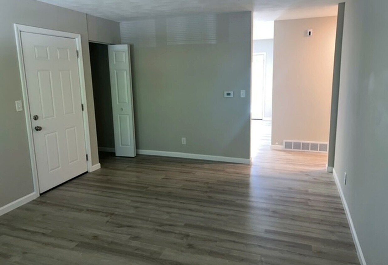 Foto del edificio - 2110 Saratoga Dr