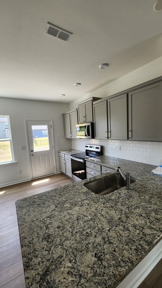 Foto del edificio - 11148 Godwit Ln