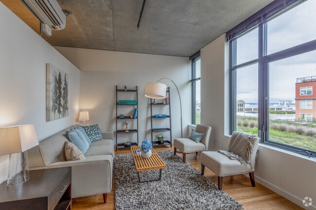 1HAB, 1BA - Walton Lofts
