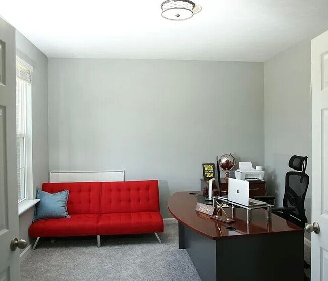 Foto del edificio - 1125 Barberry Dr