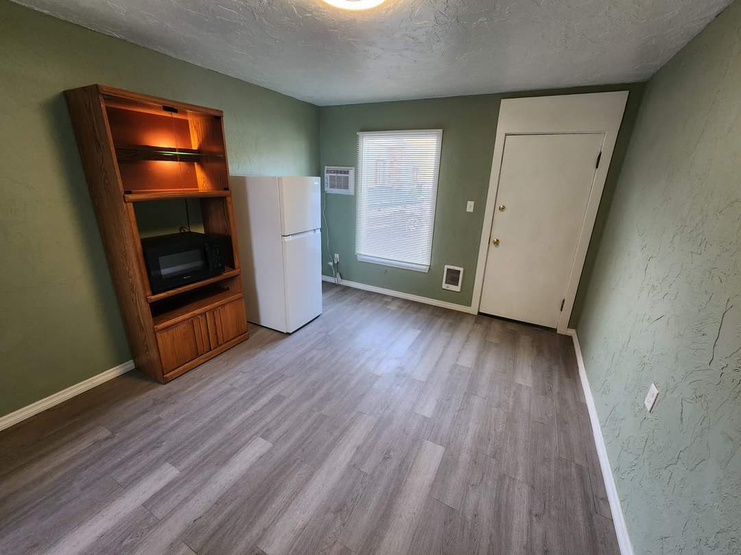 Foto principal - 516 20th St N
