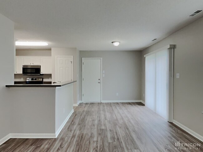 Foto del edificio - 119 Brantley Pl Dr