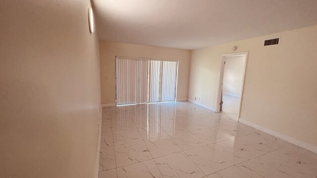 Foto del edificio - 4875 Lake Arjaro Dr