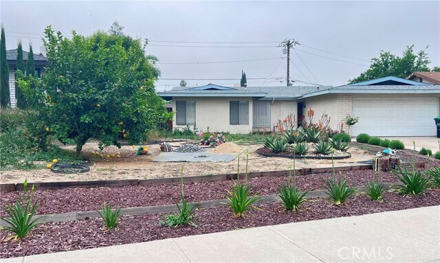 Foto del edificio - 11522 Poplar St