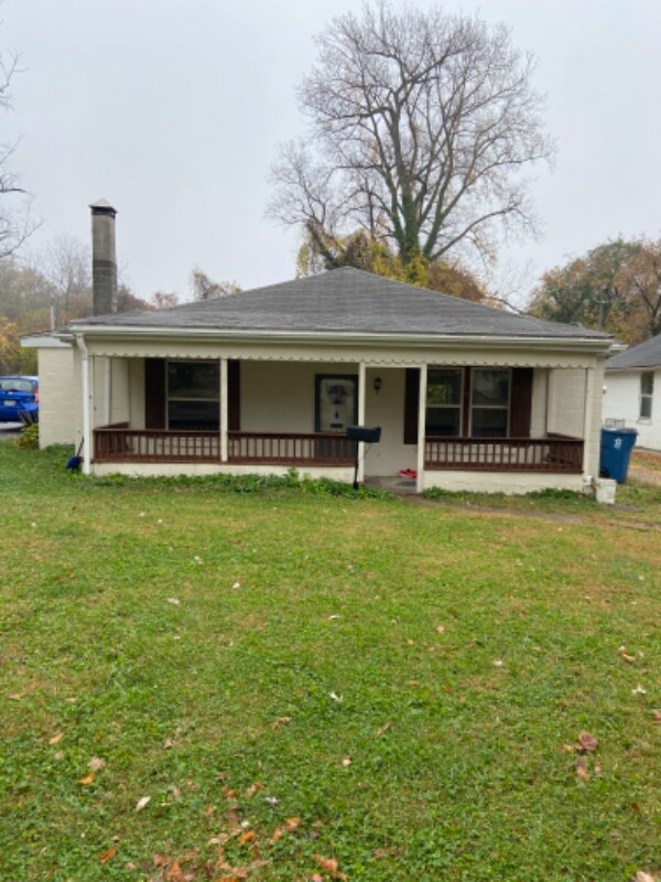 632 Greenwood Pl, Collinsville, IL 62234 House Rental in Collinsville