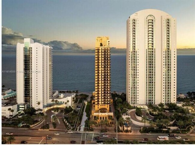Foto del edificio - 16275 Collins Ave