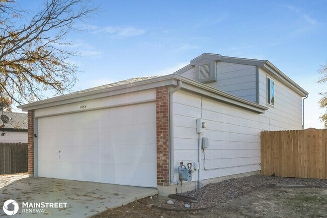 Foto del edificio - 5064 E 112th Ct