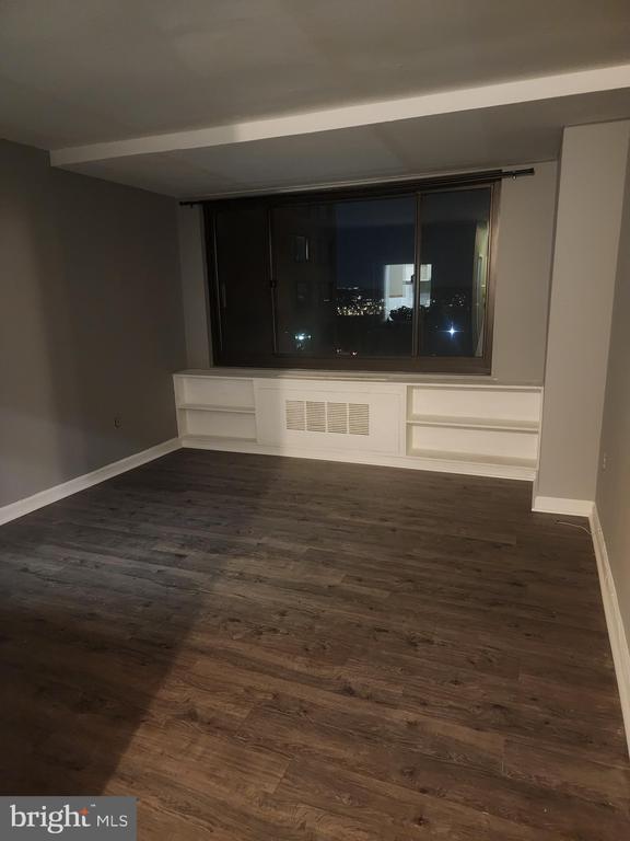 Foto del edificio - 1021 Arlington Blvd