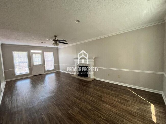 Building Photo - 2747 Morning Woods Dr