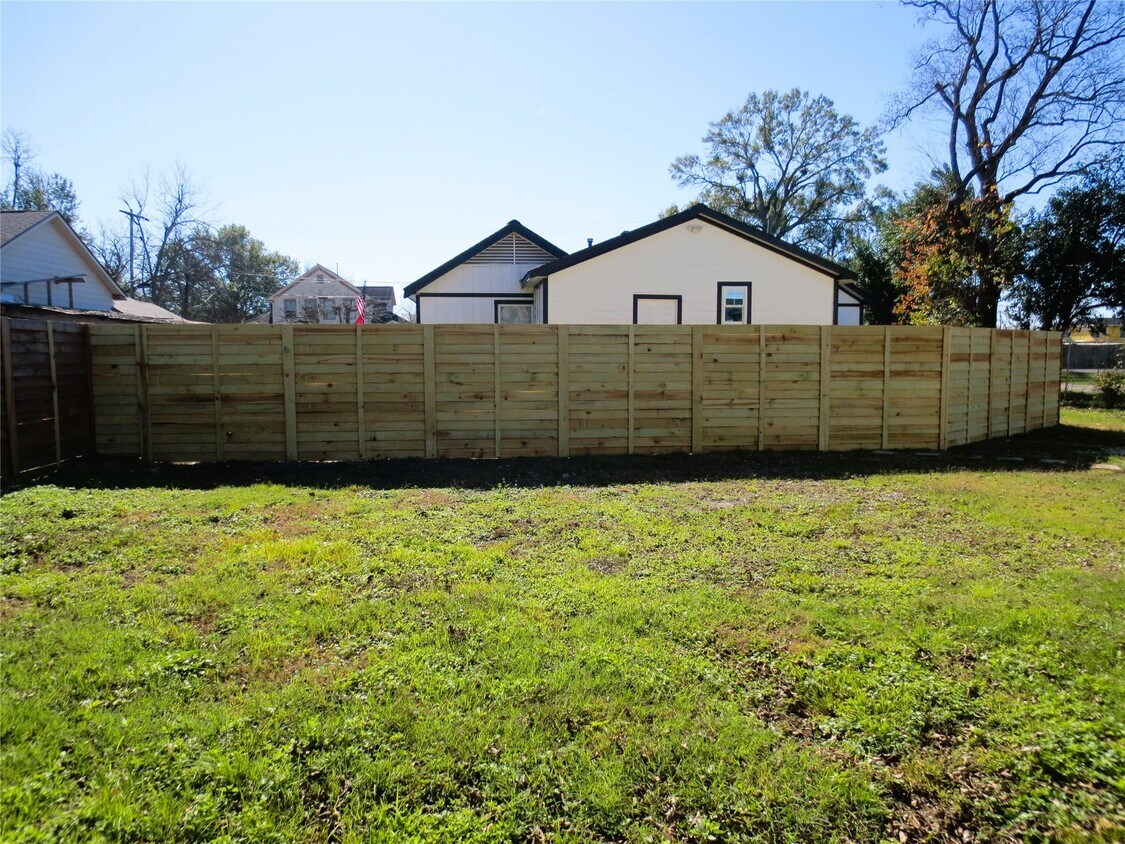 Foto del edificio - 3709 Gager St