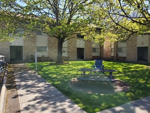 Building Photo - 620 NW 21st St