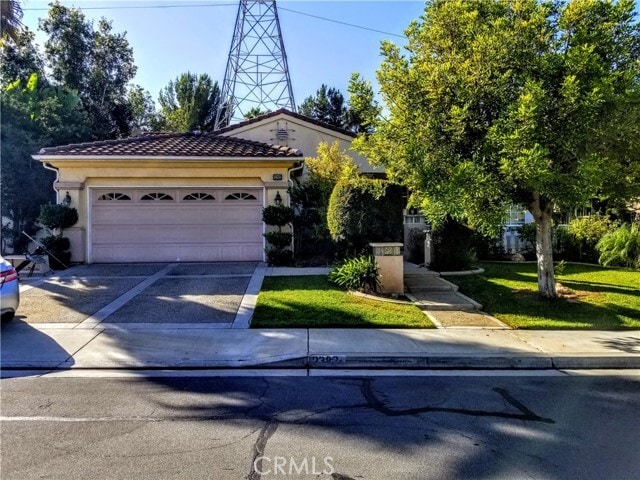 Primary Photo - 2382 Meadow Glen Dr