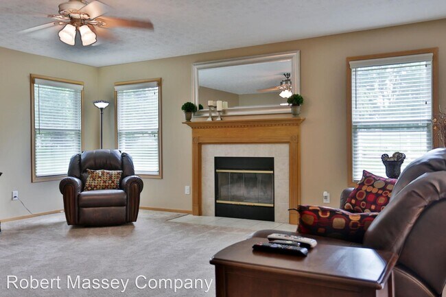 Foto del edificio - 4 br, 3.5 bath House - 6716 Bluffview Cir