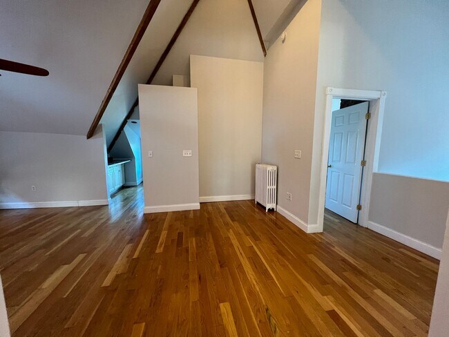 Foto del edificio - 438 Prospect St