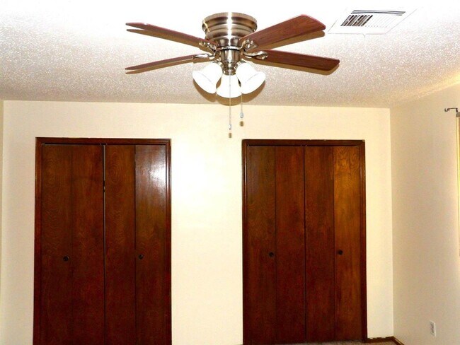 Foto del edificio - 7904 NW Terrace Hills Blvd