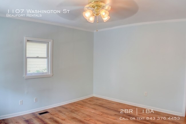Building Photo - 1107 Washington St Beaufort, SC 29902