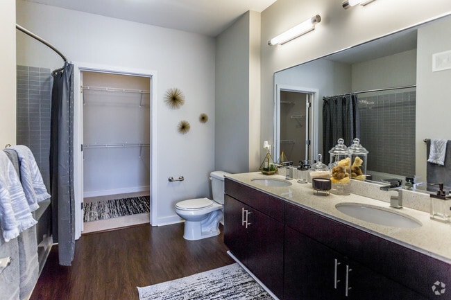 First Bathroom - Highland Row