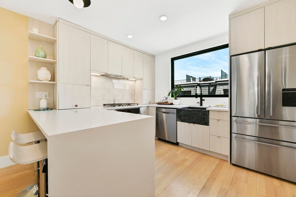 3 Lamson Ct Unit 2, Boston, MA 02128 Apartments in Boston, MA