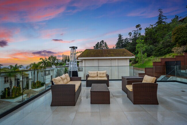 Foto del edificio - 2369 Jupiter Dr